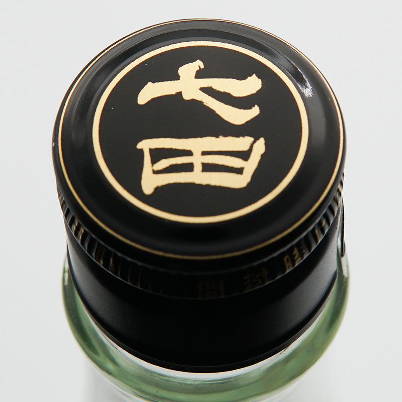 七田(しちだ) 吟醸酒粕焼酎の上部