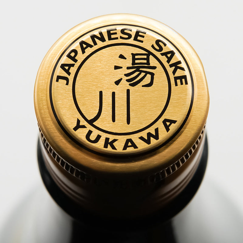 十六代九郎右衛門(じゅうろくだいくろうえもん) 純米吟醸 美山錦 Champion Sake(チャンピオンサケ) の上部