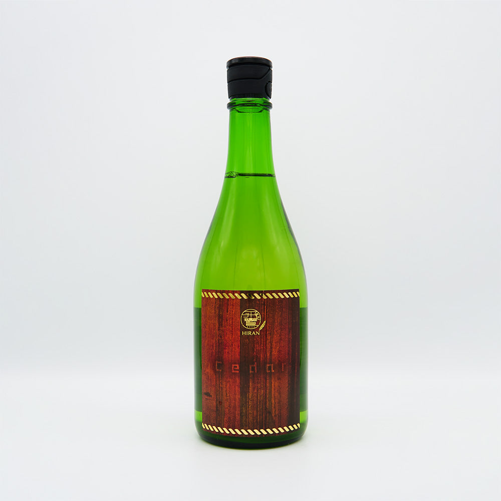 日本酒通販】飛鸞 Cedar 純米樽酒720ml - いそべ酒店