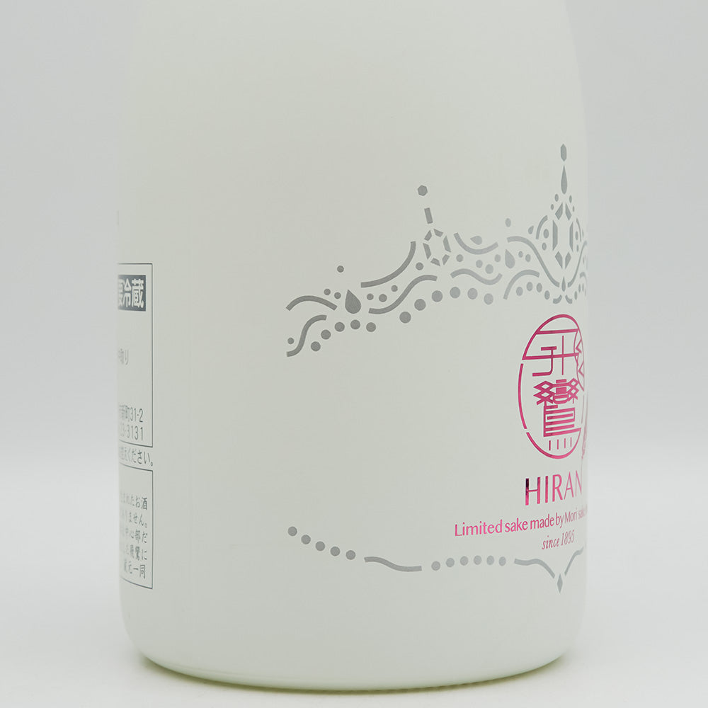 HIRAN(ひらん) にこまる Queen Regal Editionのラベル左側面