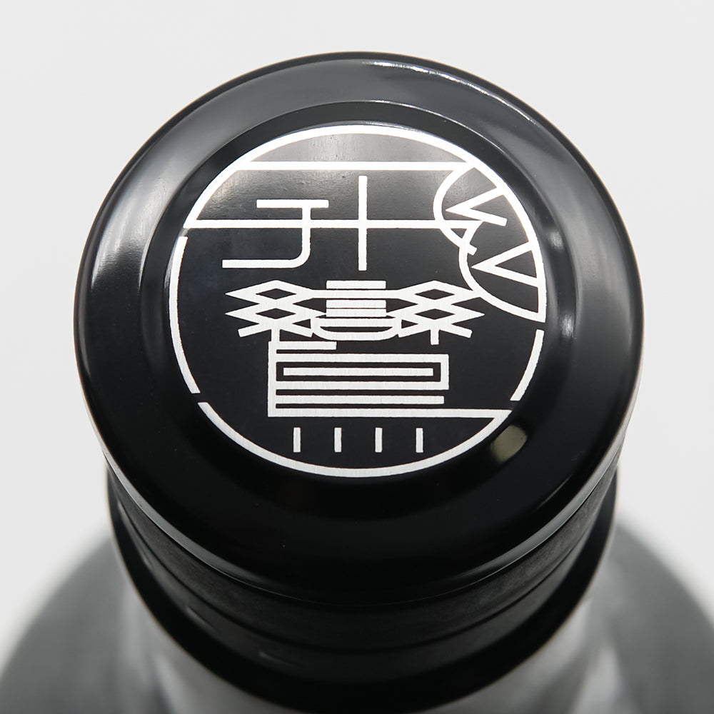 谷泉(たにいずみ)×飛鸞(ひらん) オリジナルレシピ再現酒の上部