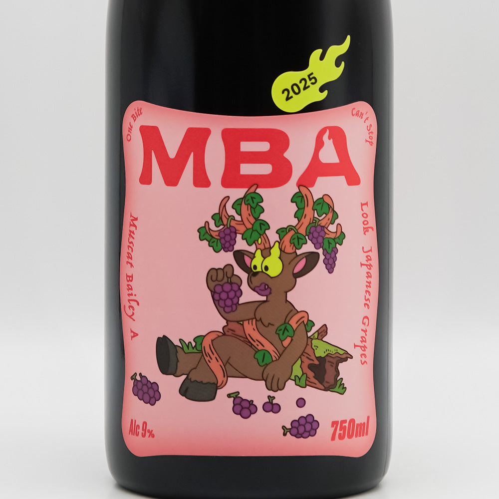 おんみつわいんず MBA(マスカット・ベーリーA) 2025のラベル