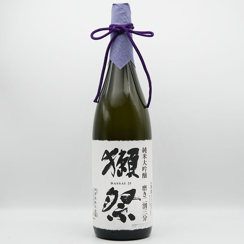 【木箱付き】獺祭(だっさい) 純米大吟醸 磨き二割三分の全体像