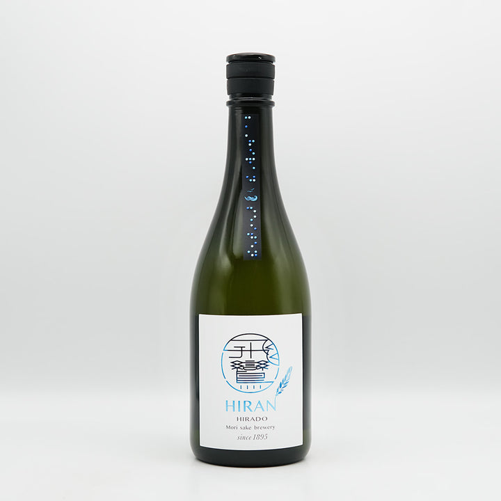 飛鸞(ひらん) 青天 SEITEN 生酛 無濾過原酒の四号瓶全体像