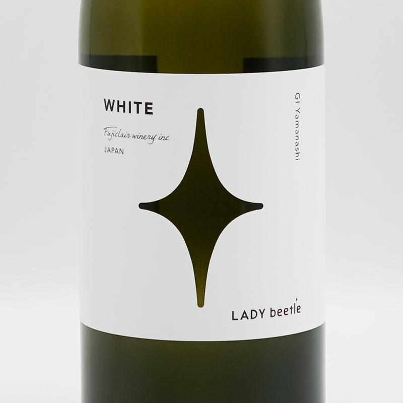 フジクレールワイナリー 野遊びのワイン LADY beetle WHITEのラベル