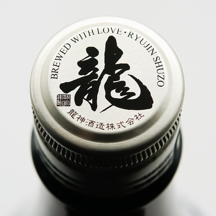 日本酒　一升　尾瀬の雪溶け　黒龍など 龍神酒造 尾瀬の雪どけ 大辛口純米酒 +10