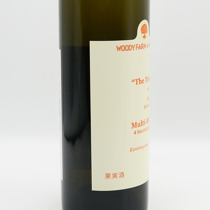WOODY FARM &amp; WINERY(ウッディファーム＆ワイナリー) マルチ ブレンド 2022のラベル左側面