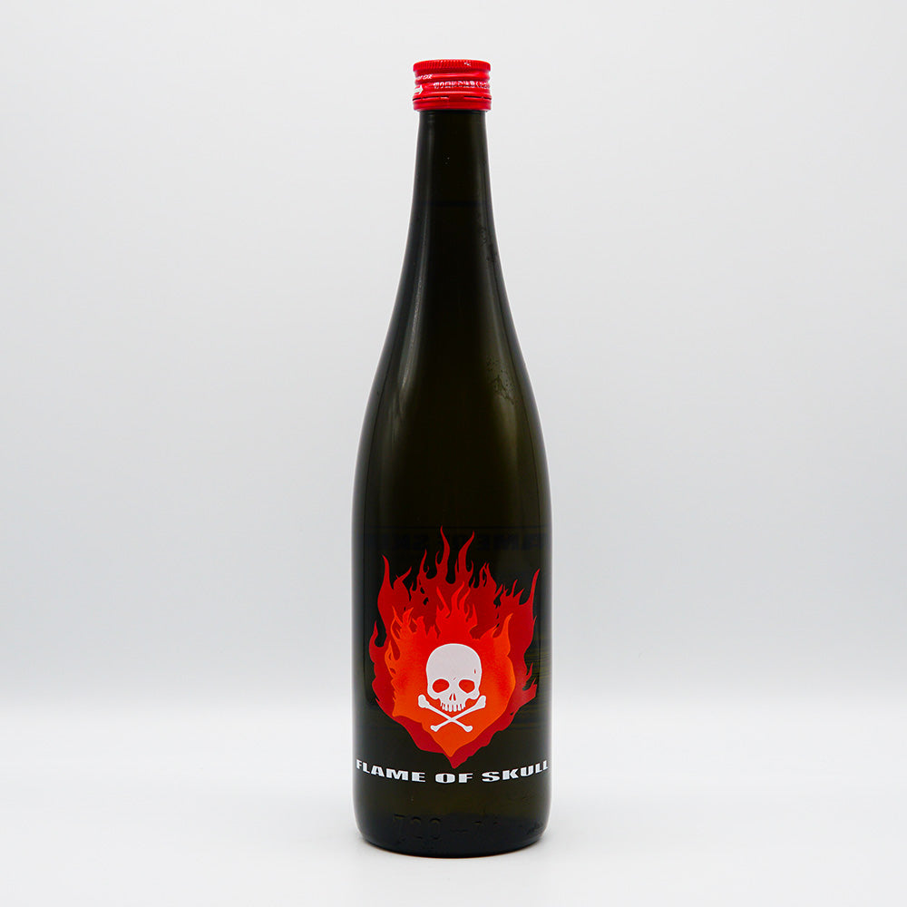 日本酒 FLAME OF SKULL 全体像