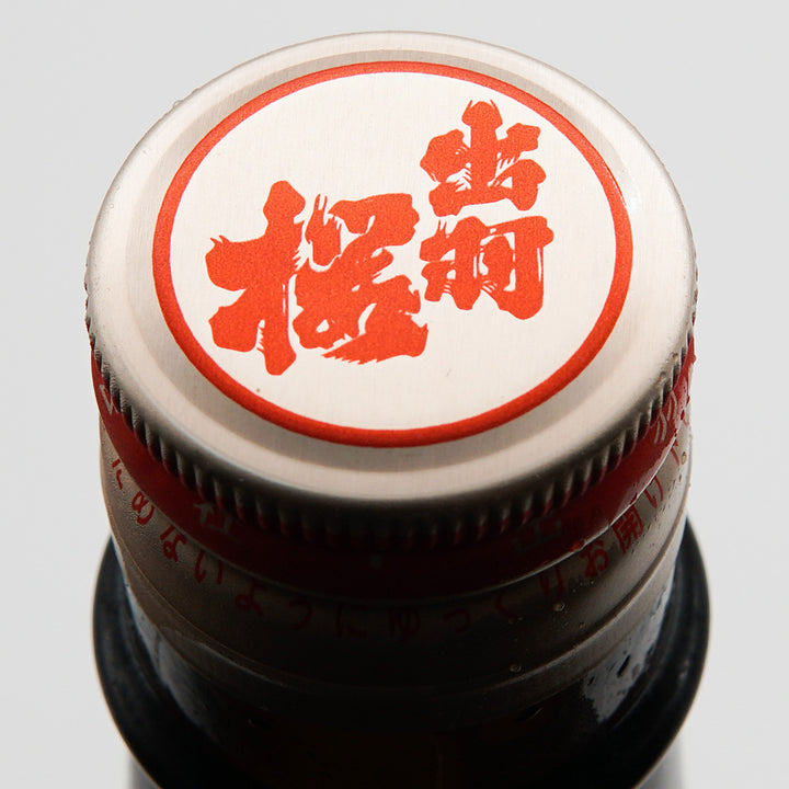 日本酒 出羽桜 純米吟醸 つや姫 上部